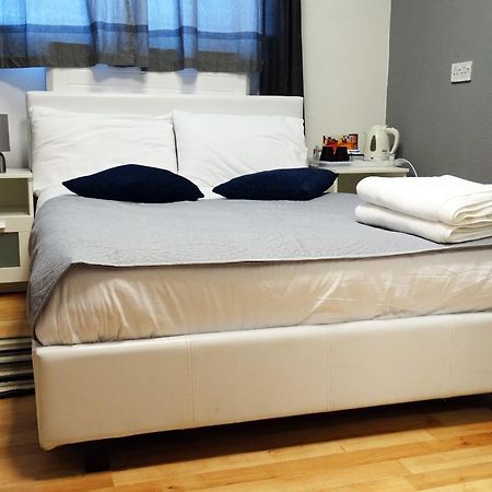 Ava Residence Λιντς Εξωτερικό φωτογραφία